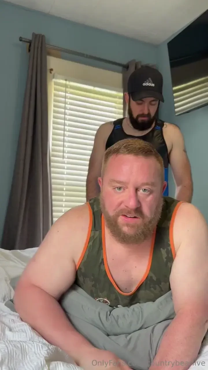 Daddy has no poker face 