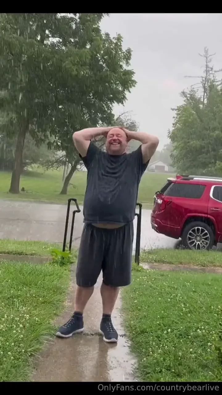 Make every moment happy 