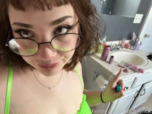 Haiii 3 abt to start filming for yall w my egirl makeup on in the new part 1