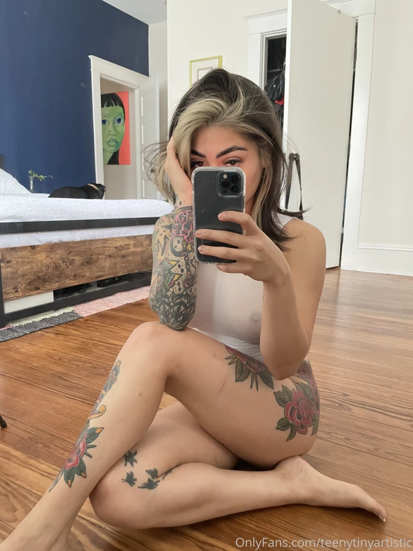 Messy bed hair it s the little things baby 