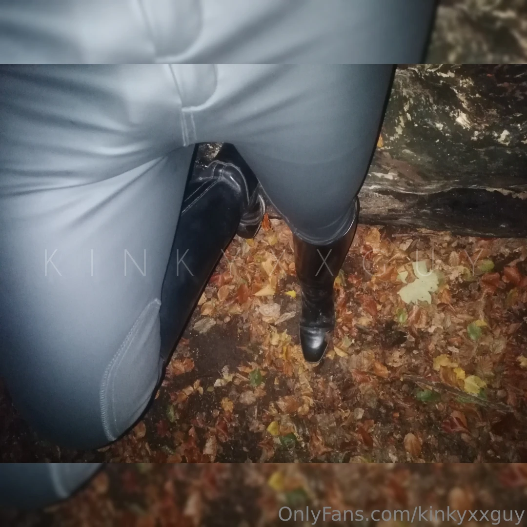 Kneel down bootpig 