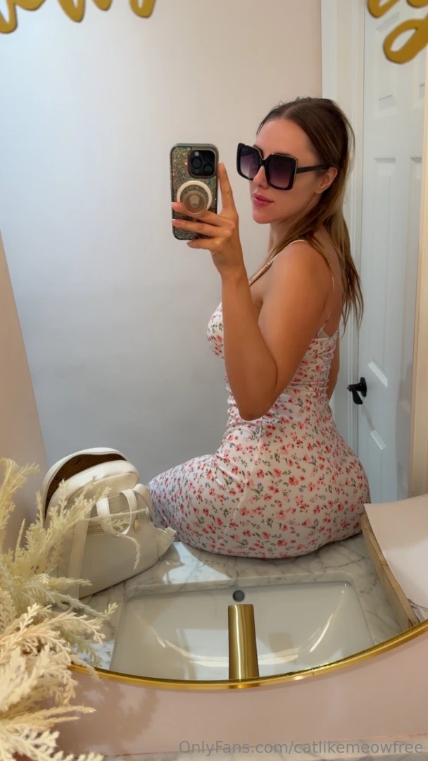 Hiii the booty is kinda bootying today 