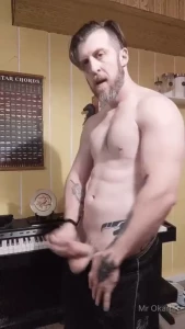 Here s a little short of a video i m still editing wanted to get you a
