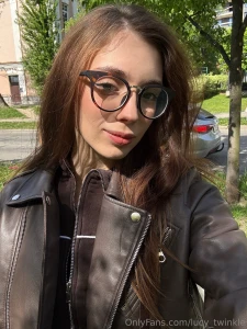 Hello i m so tired of the weather changing so quickly it s sunny now