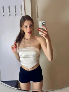 Hello this morning i decided to start the day with a run and felt more part 1