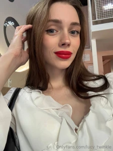 Today i m in a great mood i m enjoying a cozy day and the aroma of