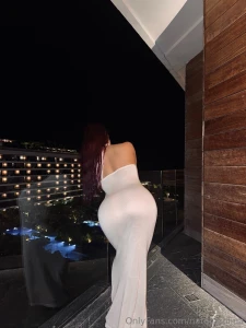 Enjoying the view dm me for an even better view