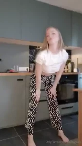 Cheekykate part 2272488