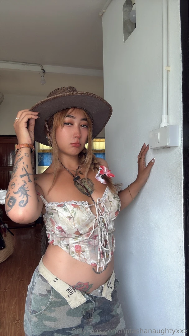 Spoil me and i ll send something extra spicy in return part 1 