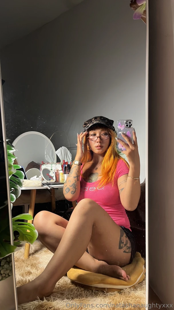 Thinking about things i shouldn t be rn 