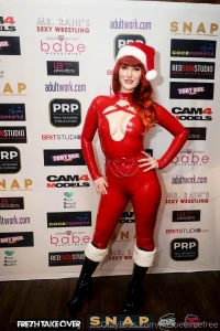 I can t make it to the snap xmas party tonight so here s a shot from