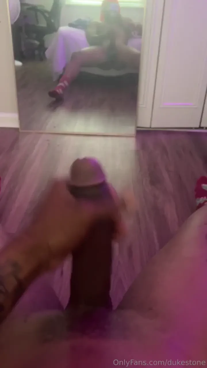 Make me the happiest man by filling your holes with my pretty dick 