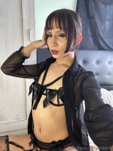 Have you seen that photo of me from the front in black lingerie