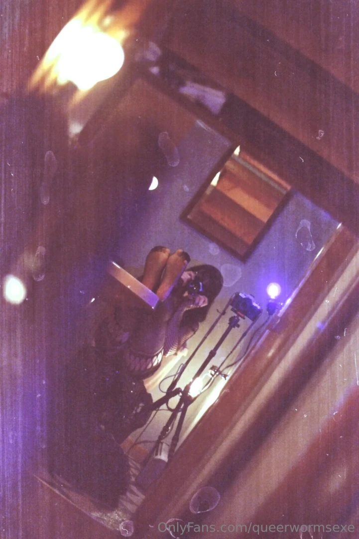 I know it s a monday but it doesn t all have to be so bad _ lt look at 