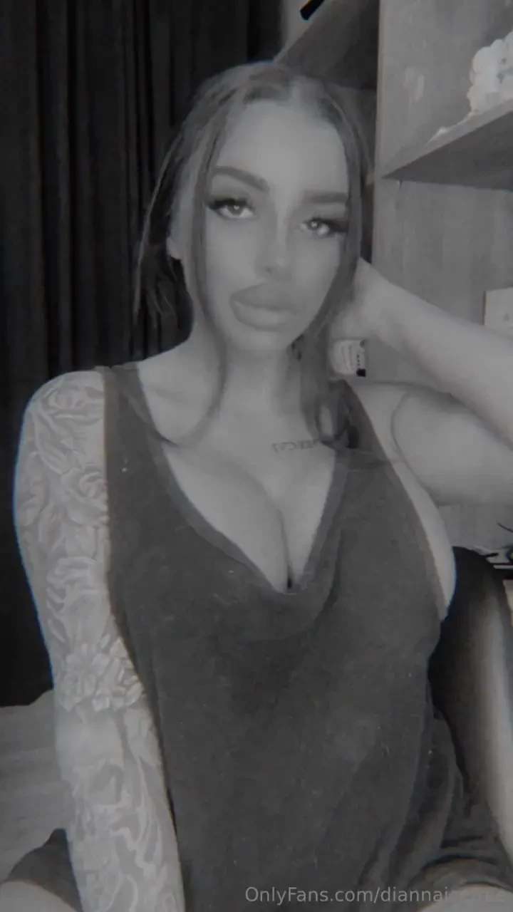 Waiting for you on my premium page https onlyfans com diannaice c1 