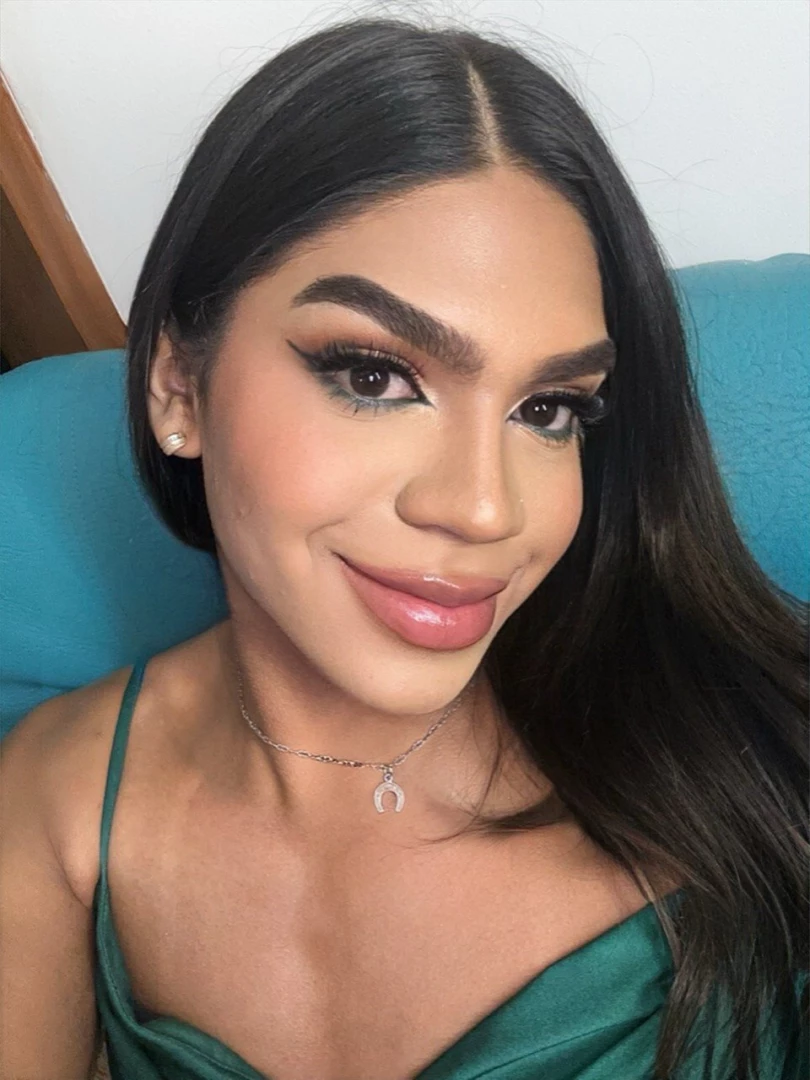 Have you ever been so captivated by my eyes you couldn t look away 