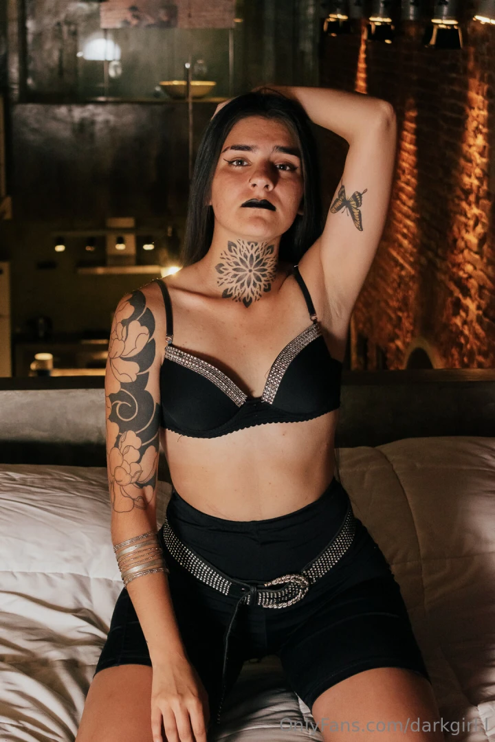 Bend over and take a deep breath because i m the boss here my armpits 