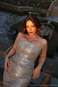 Let me know i m yours