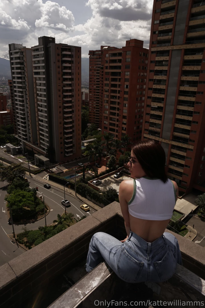 Que fantasias quieres que cumpla esta semana what fantasies do you 