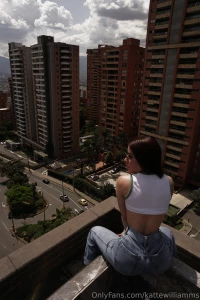 Que fantasias quieres que cumpla esta semana what fantasies do you