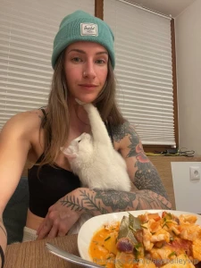 Okay the resting bitch face is real but can you see why hey you happy