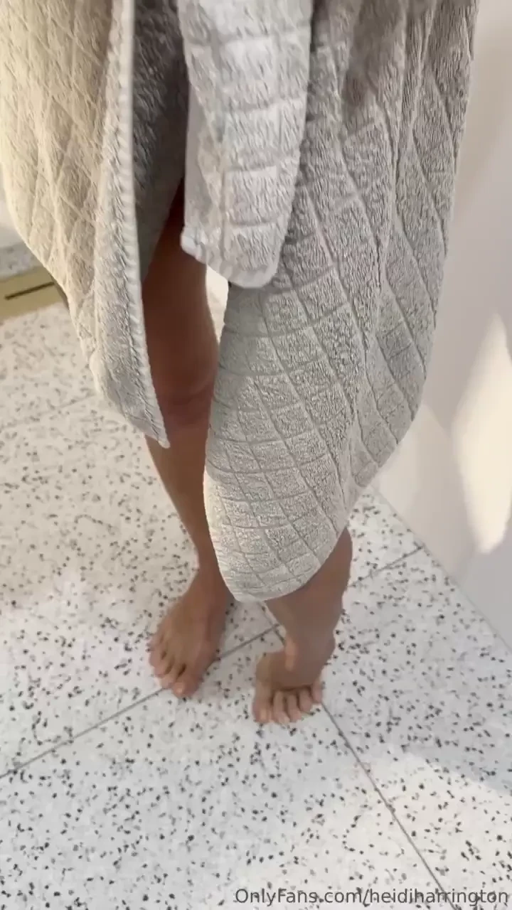 Are you hopping in with me honey 