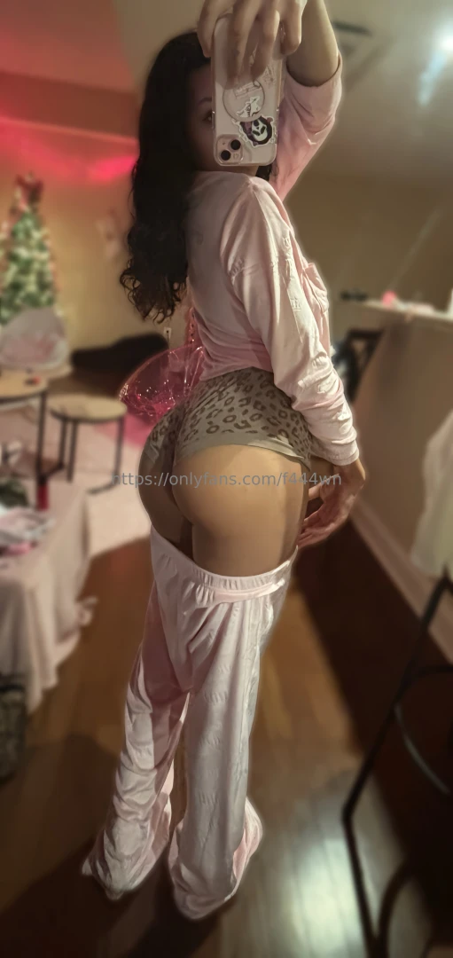 Oh no my pants fell part 1 