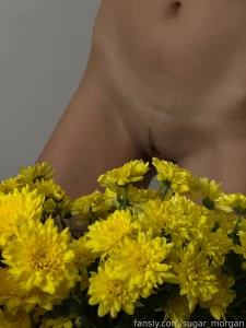 I play with my pussy a little pussy sexy latina tanned hairy skinny part 3