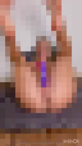 Messy squirt sitting with my legs open i use two vibrators and my part 1