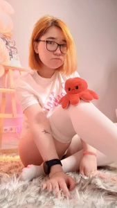 I can please you with beautiful and hot photos fyp asian glasses pussy