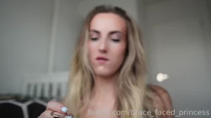 And heeeeeere it is a healthy dose of my sexy ass on camera if you