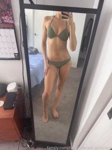 I keep getting distracted while packing for my beach holiday today s part 1