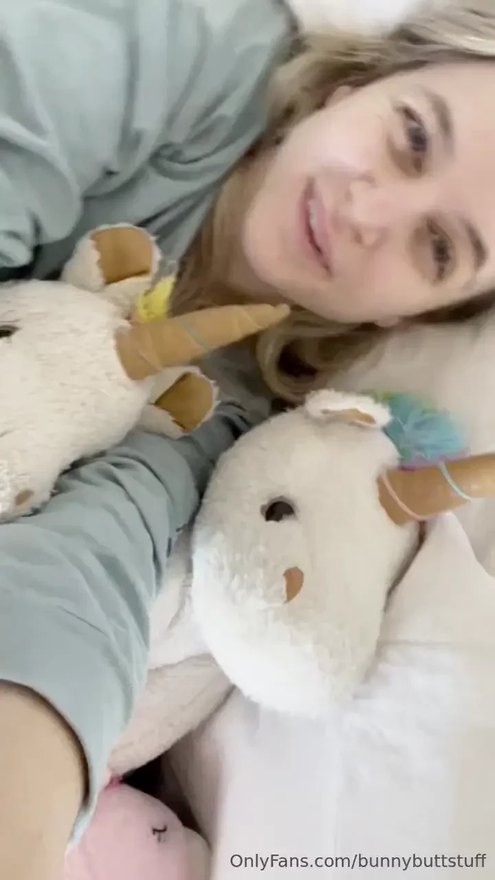 Another morning waking up plugged and cozy 