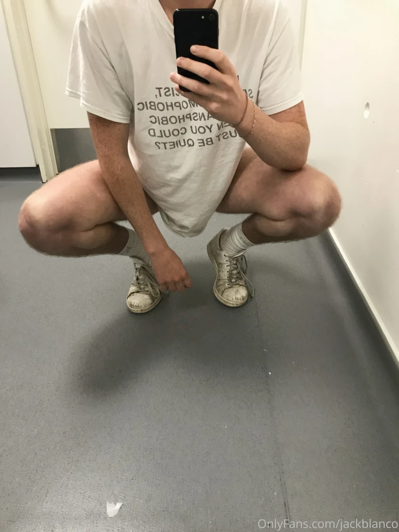 I get wayyyy too flustered at work part 1 