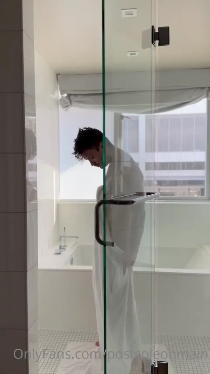 Towel me off next time babe 