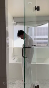 Towel me off next time babe