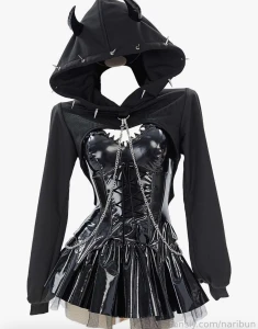 Buy me this pretty please it s so cute twt only if u want to