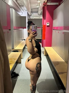 Vrei s vezi ce nu postez niciodat aici intr pe vip babyy anaid vip