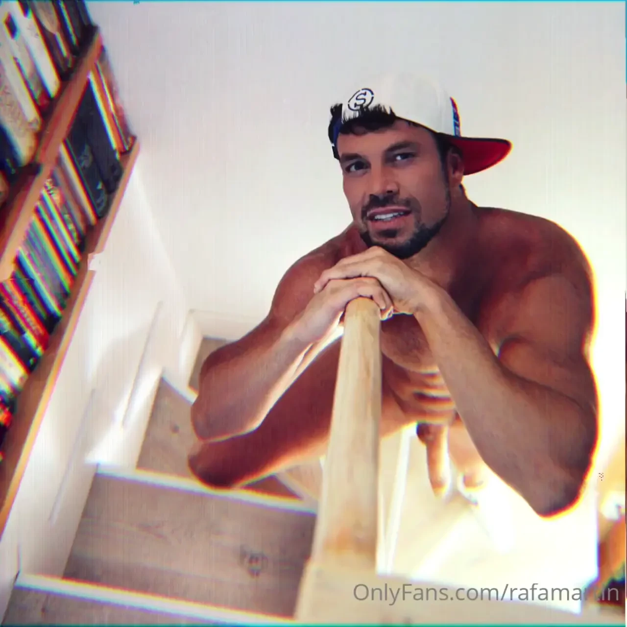 Soy ca ero y me gusta dominarte pero si te entregas a m te proteger y 