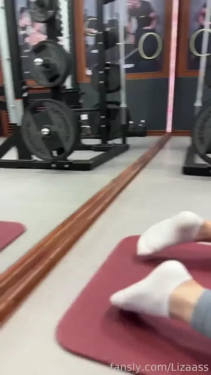 Admit it do you go to the gym to train or look at beautiful girls 