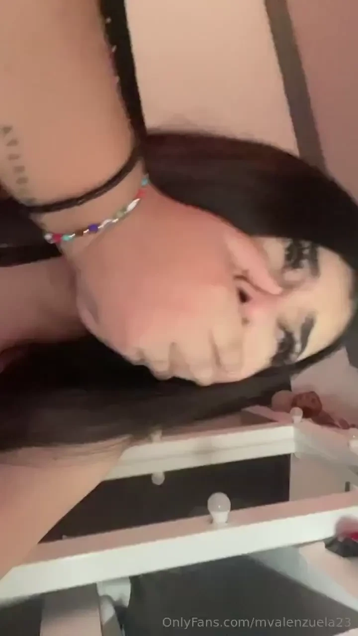 Y si te digo que me encanta que me cojan a la fuerza y que me tapen la 