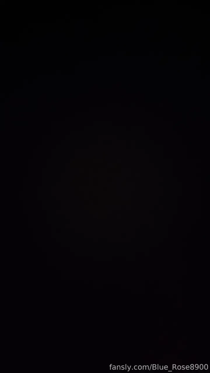 Goodness my nose will not let up tonight what s making me so sneezy 