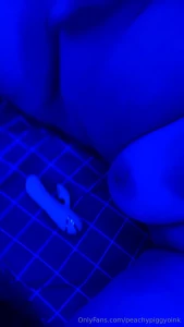 I m so horny rn oh my god