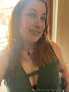 I m not a vampire i m the queen of green