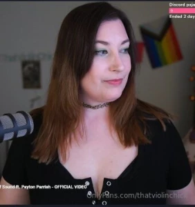 What a way to feel sexy while playing music