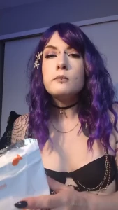 Vol sana sponsored by pepperidge farm hi i m back bitches this set part 1