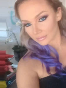 A stack of sunday gifs for you guys from the bathroom of a porno shoot part 13