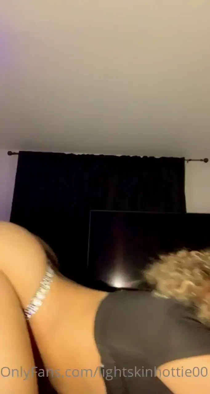 Lightskinhottie00 