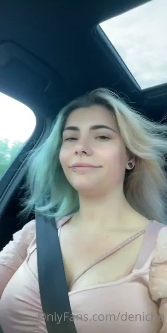 Mondays right overslept a little so no makeup for me today not such a 