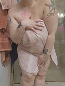 After shower lewds to nudes felt like spoiling you guys a bit